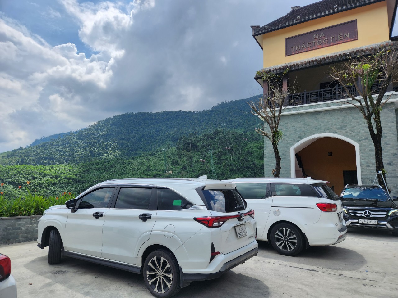 Nhà xe Quỳnh Nhi