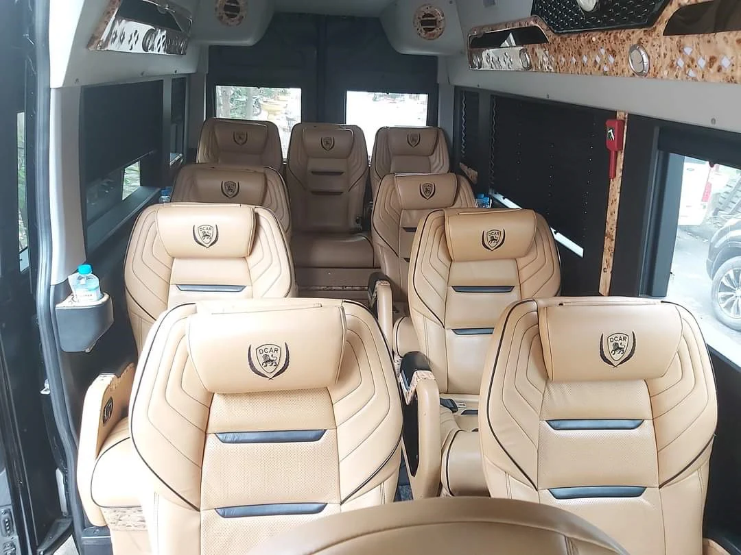 thuê xe limousine đà nẵng