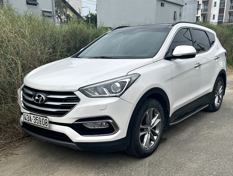 Thuê xe tự lái Thanh Khê Đà Nẵng